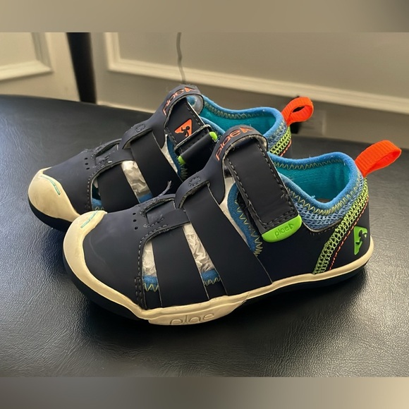 PLAE shoes - Picture 1 of 2